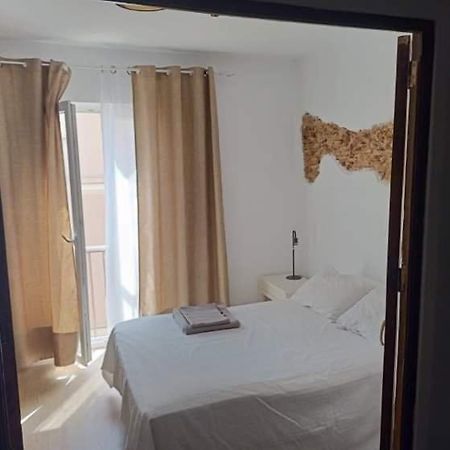 Cadiz : Superbe Appartement en plein centre Extérieur photo