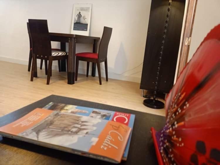 Cadiz : Superbe Appartement en plein centre Extérieur photo