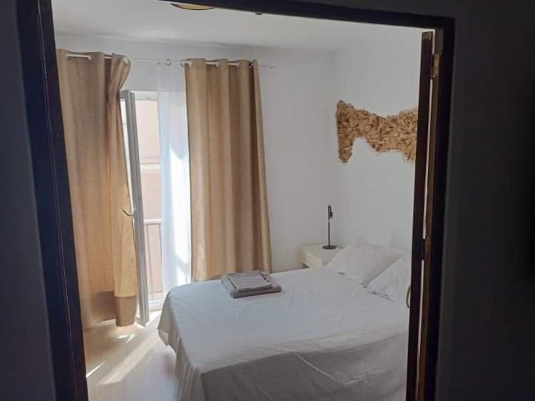 Cadiz : Superbe Appartement en plein centre Extérieur photo